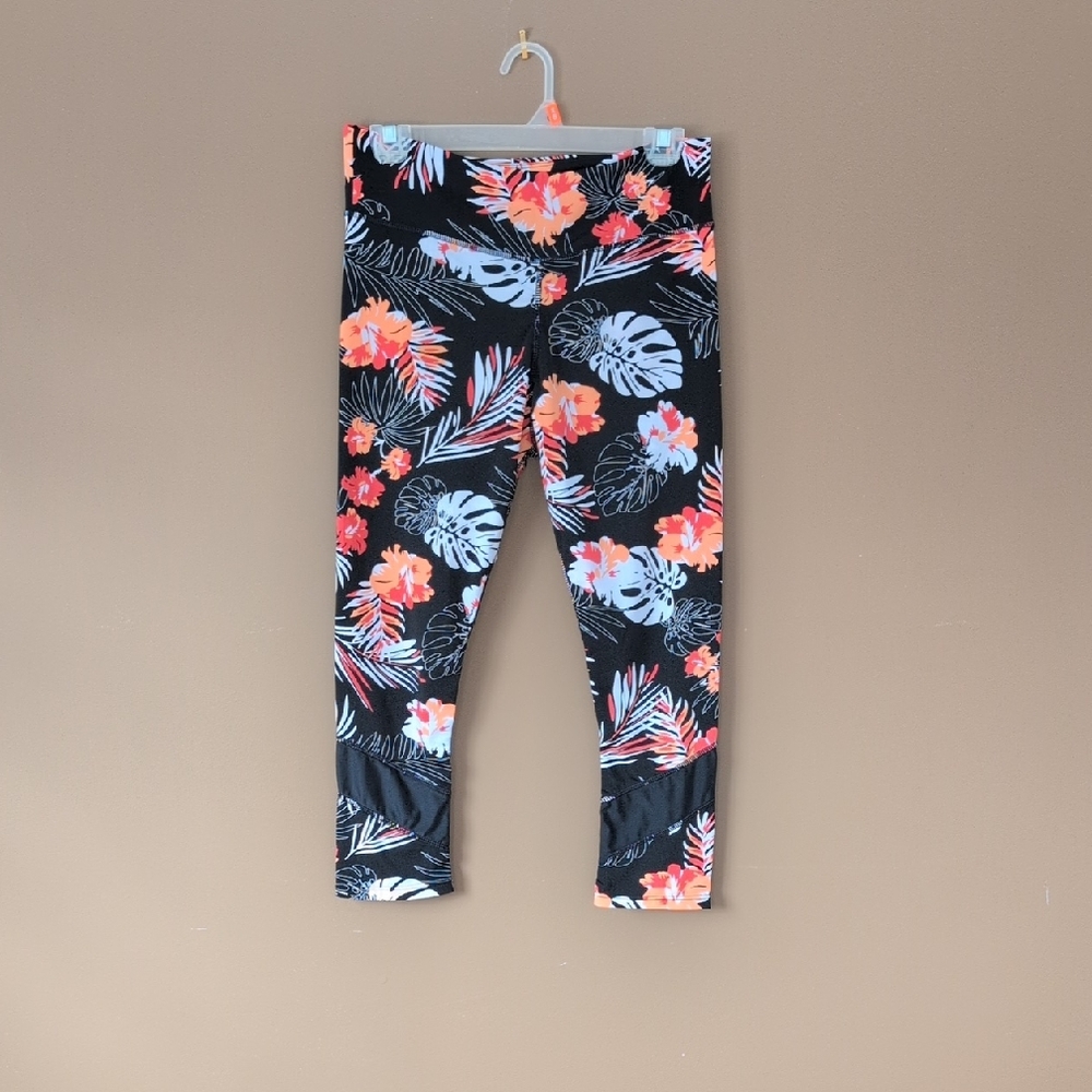 260 Floral Swim Capris